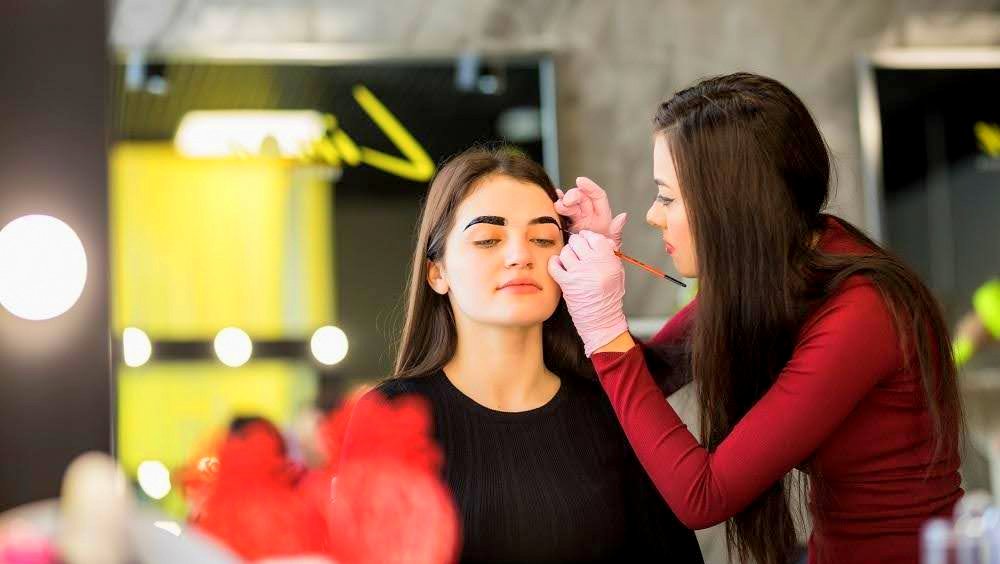 makeup artist_skincarewithmonica